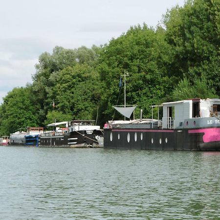مبيت وإفطار Marolles-sur-Seine Peniche "Le Defi" المظهر الخارجي الصورة